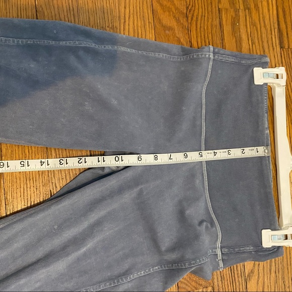 Lululemon special edition Wunder Under high waisted ribbed  light blue leggings - Picture 8 of 14